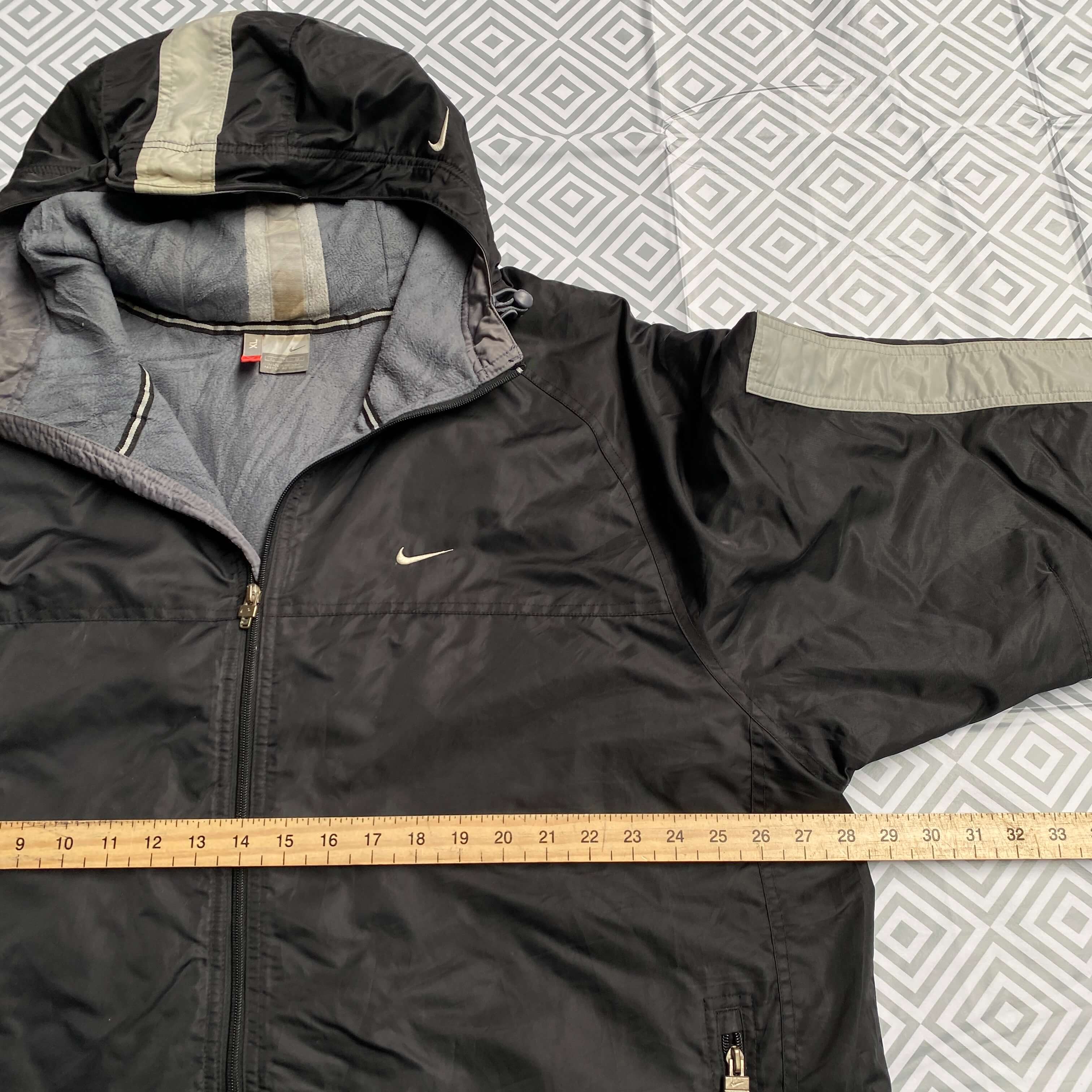 y2k Nike Black Fleece Lined Puffer Jacket XL | awevintageclothing
