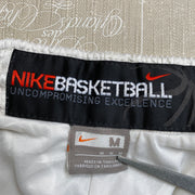 Vintage 90s Y2K White Nike Basketball Sport Shorts Men's Medium