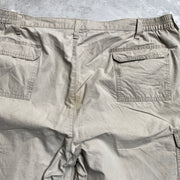 Cream White Cargo Shorts W44