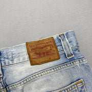 Blue Levi's Jeans W33