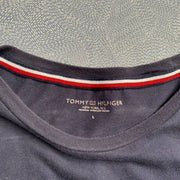 Navy Tommy Hilfiger T-Shirt Large