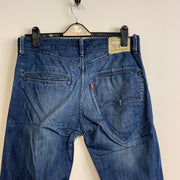 00s Blue Levi's Jeans W32